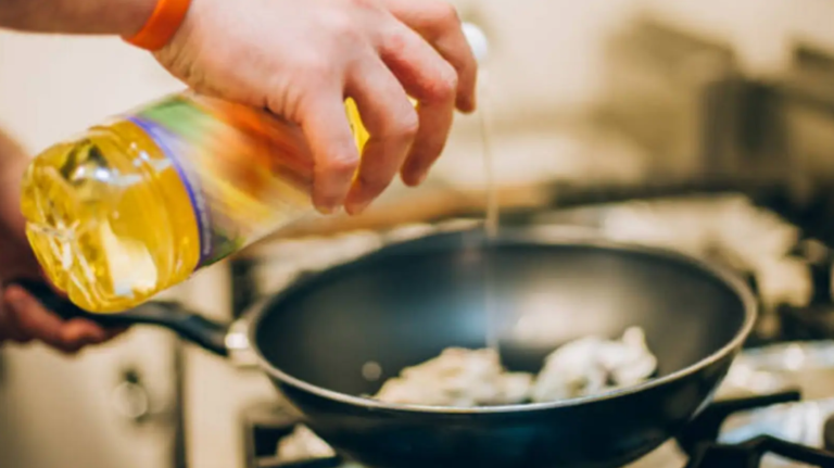 HOW INVESTING IS LIKE COOKING: 10 INVESTMENT LESSONS FROM MASTERCHEF INDIA